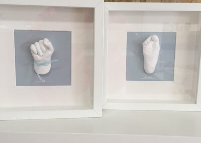 Hand- und Fußabdrücke